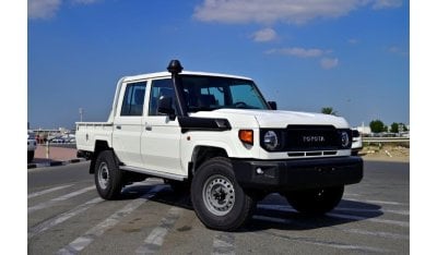 تويوتا لاند كروزر بيك آب Double Cab  V8 4.5L Manual Transmission