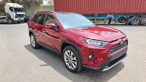 Toyota RAV4 Full options limited with panoramic 5 cameras