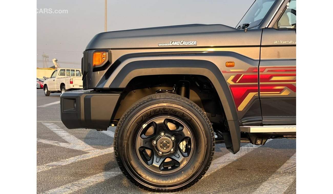 تويوتا لاند كروزر بيك آب LC79 SC PICKUP 4.0L AT