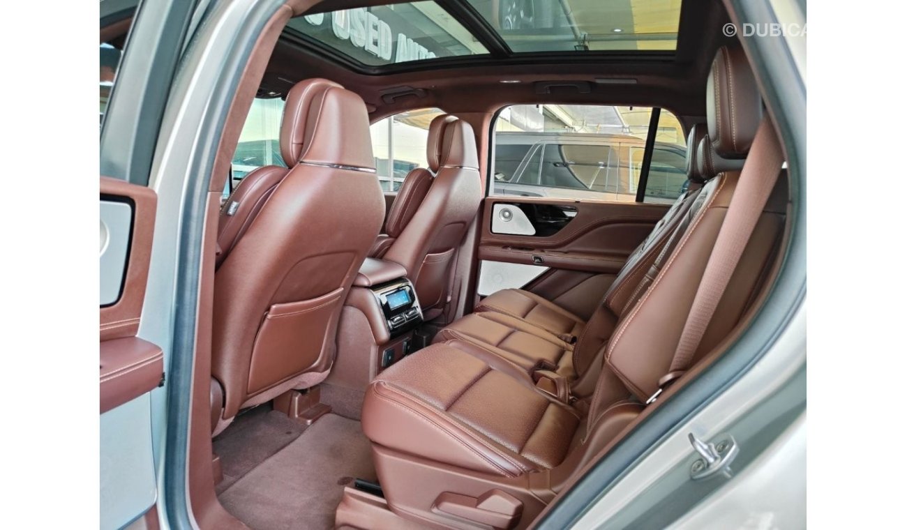 لينكولن أفياتور AED 3,700 P.M | 2022 LINCOLN AVIATOR PRESIDENTIAL 3.0  | 7 SEATS | GCC | UNDER AL TAYER WARRANTY