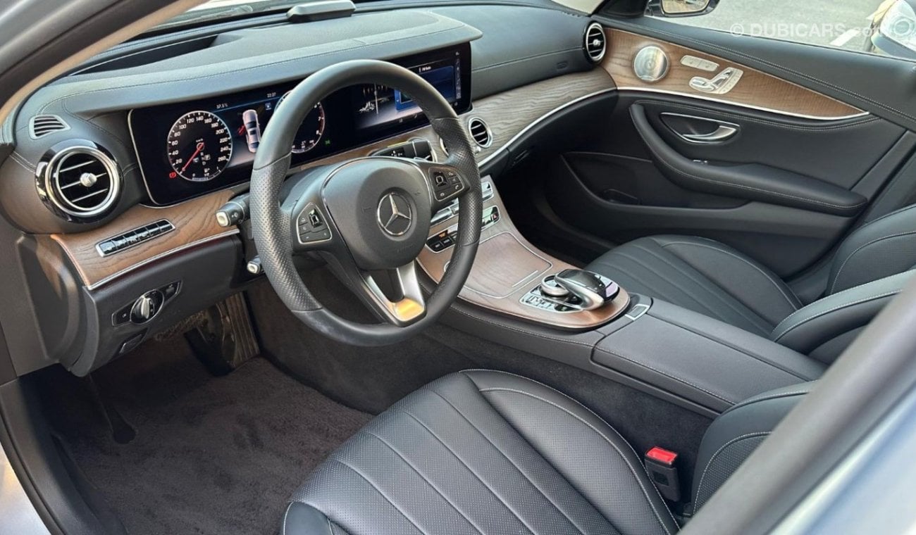 Mercedes-Benz E 400