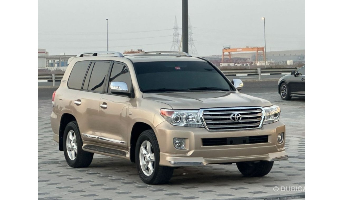 Toyota Land Cruiser VXRi V8 GCC