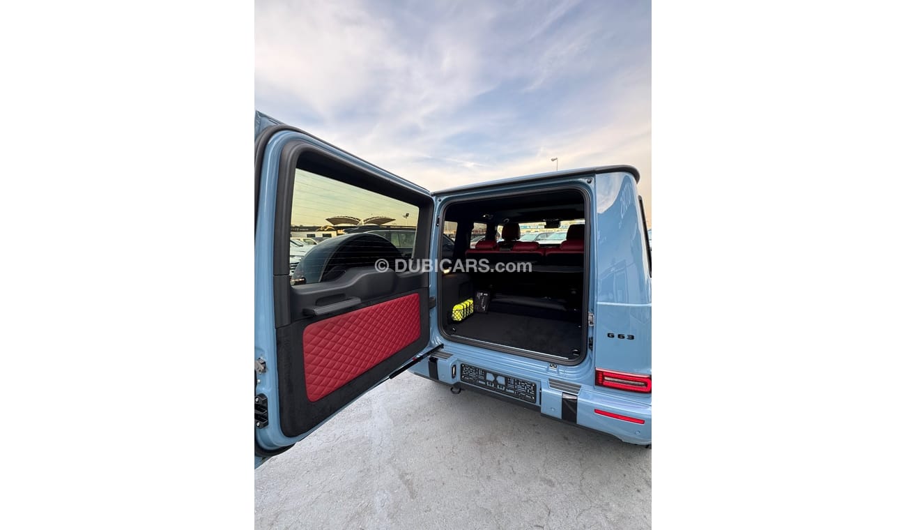 Mercedes-Benz G 63 AMG Mercedes Benz G63 AMG 4.0 V8 Engine China blue Interior Red 2023