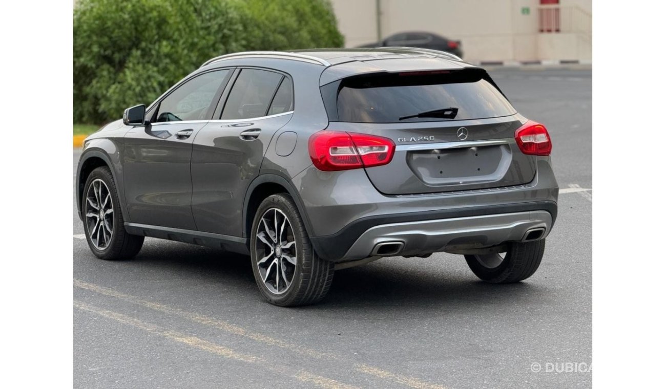 مرسيدس بنز GLA 250 Std