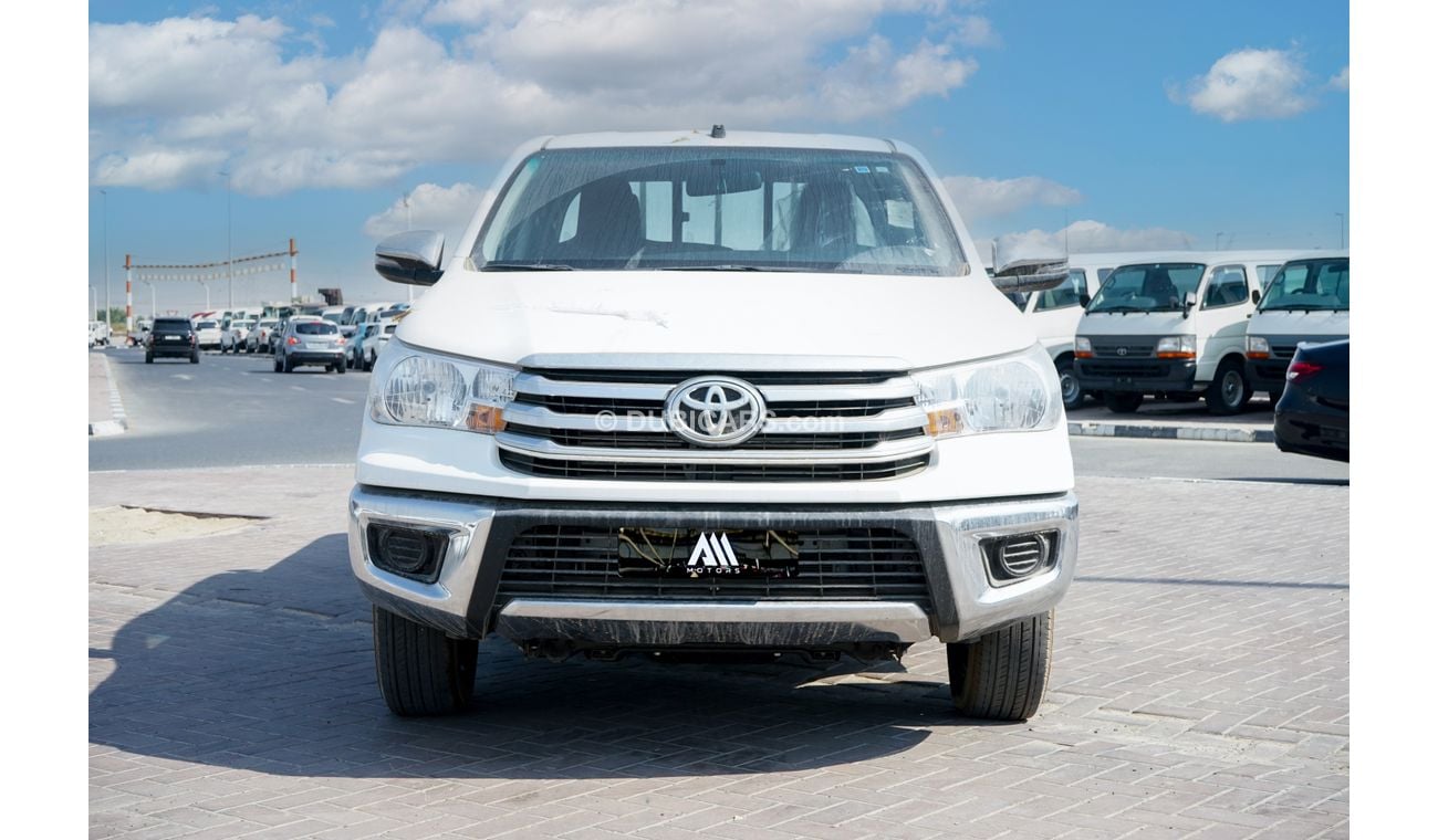 تويوتا هيلوكس 2.4L DIESEL 4X2 Saudi Arabia specs