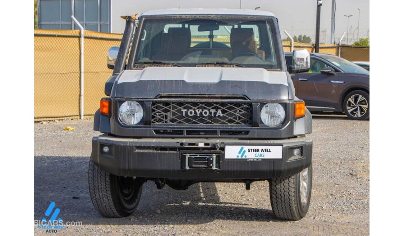 Toyota Land Cruiser 70 79 D/C LX - Z Full Option 6 Speed A/T / V6 Petrol / Power Door Lock / Export Only