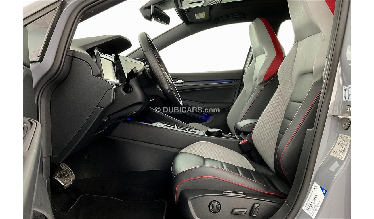 Volkswagen Golf GTI - Leather