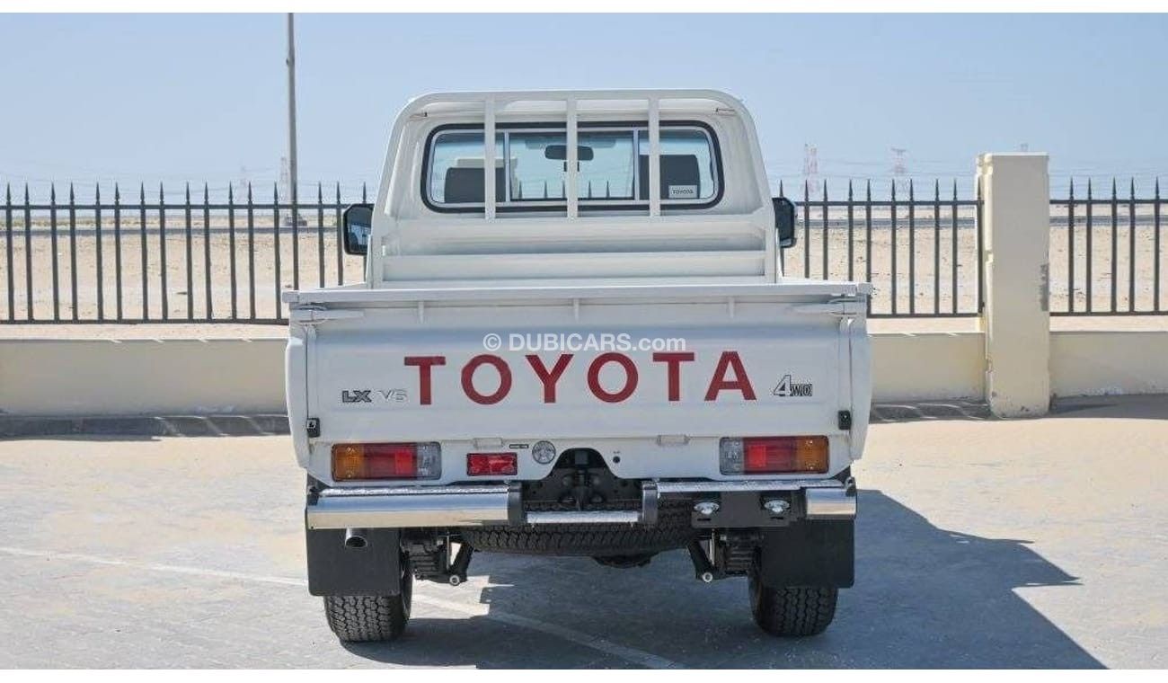 تويوتا لاند كروزر بيك آب TOYOTA LC Pick Up SC LX 4.0L PETROL AT MY2024