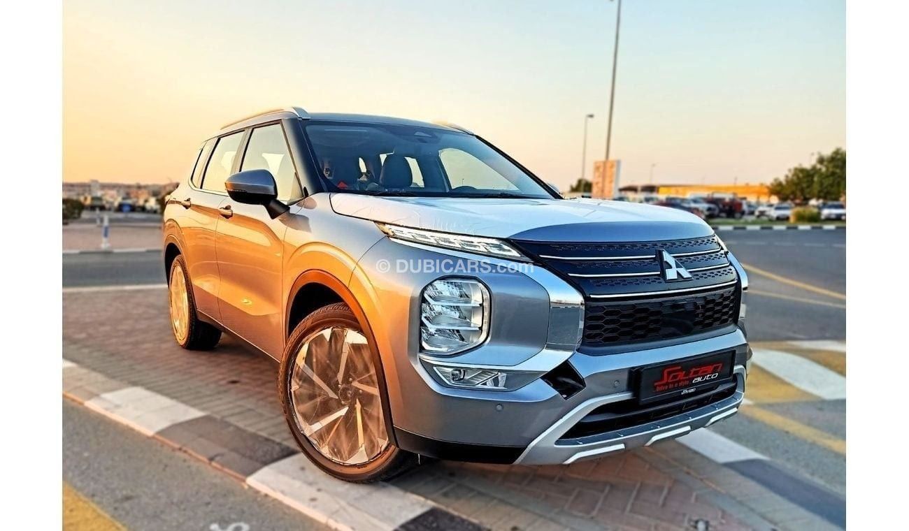 ميتسوبيشي آوتلاندر 2.5 H_LINE SUV 4WD 5 DOORS