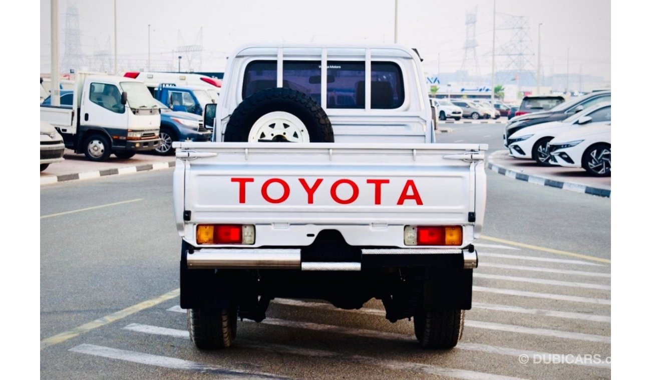 Toyota Land Cruiser Pick Up 2015 RHD Diesel Full Options