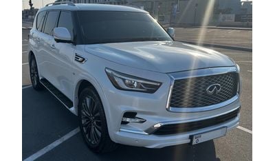 Infiniti QX80 Limited 5.6L