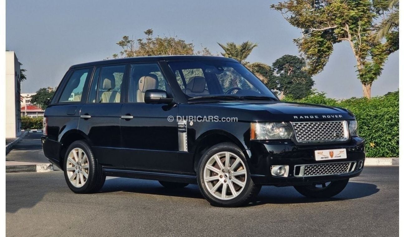 Land Rover Range Rover VOUGE SUPER CHARGED V8 - NO ACCIDENT