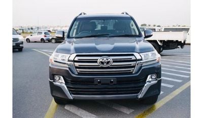 Toyota Land Cruiser Toyota landcuriser 2016 V8 Diesel 4.4 L full Option to the Range Excellent Condition