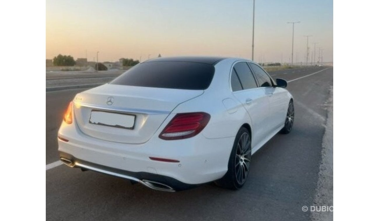 مرسيدس بنز E300