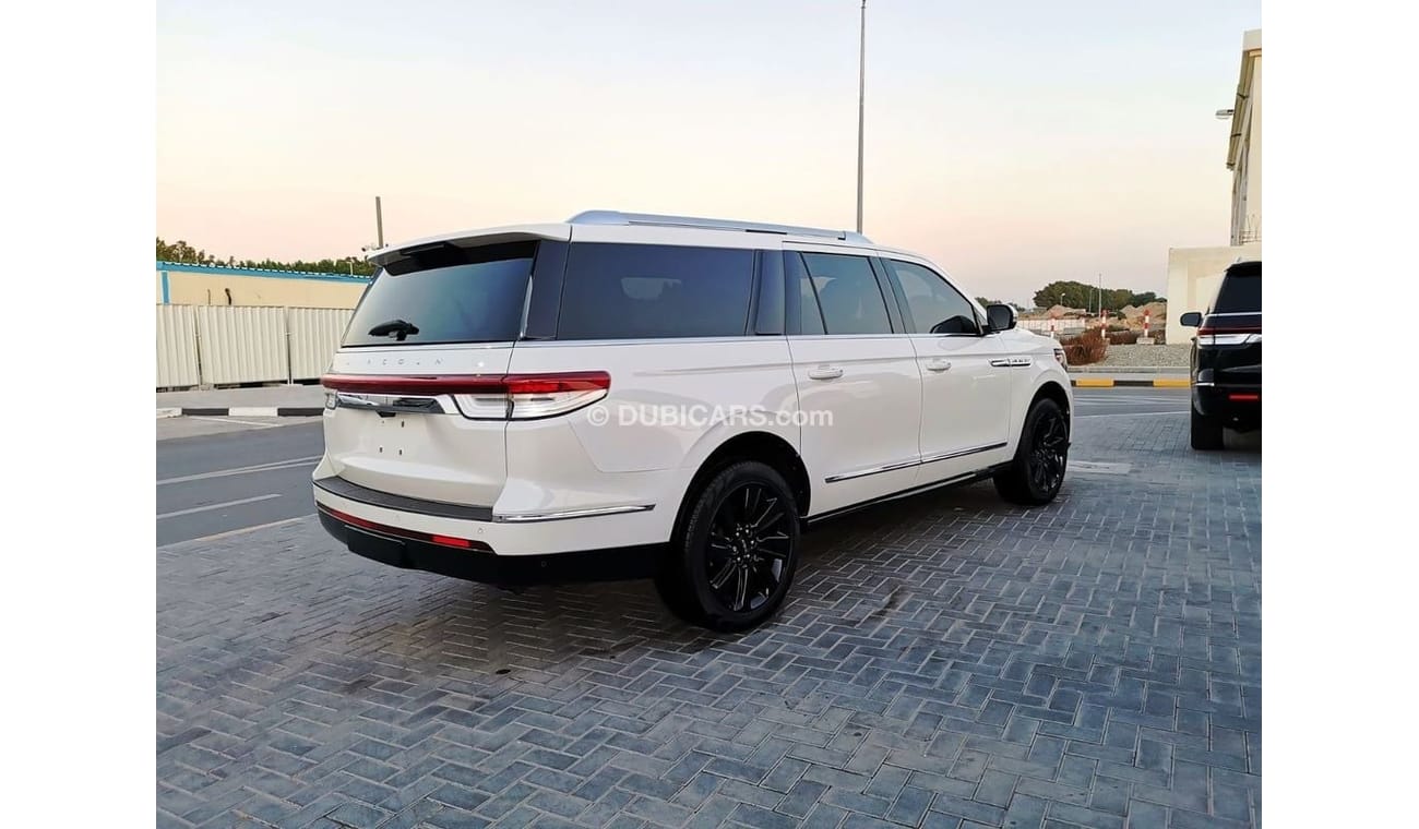 Lincoln Navigator Reserve 3.5L Lincoln Navigator - 2023 - White