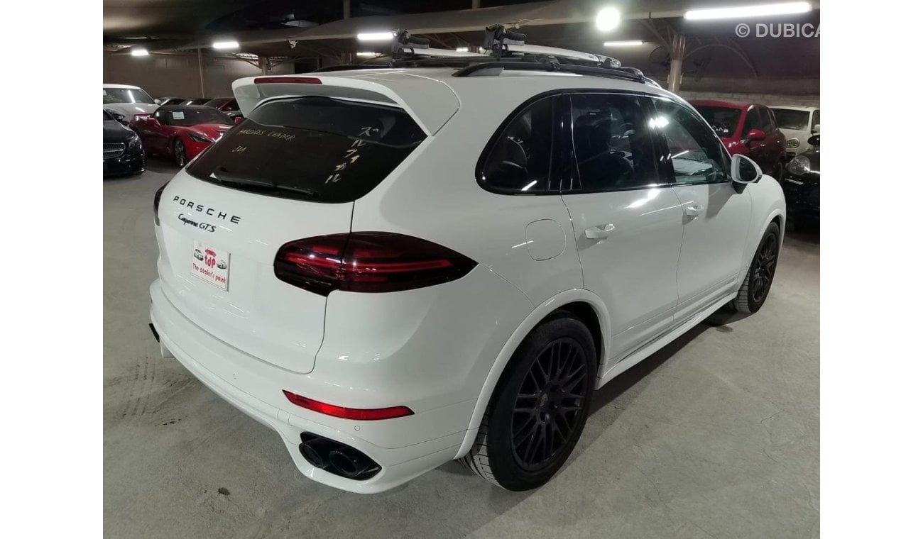 Porsche Cayenne GTS