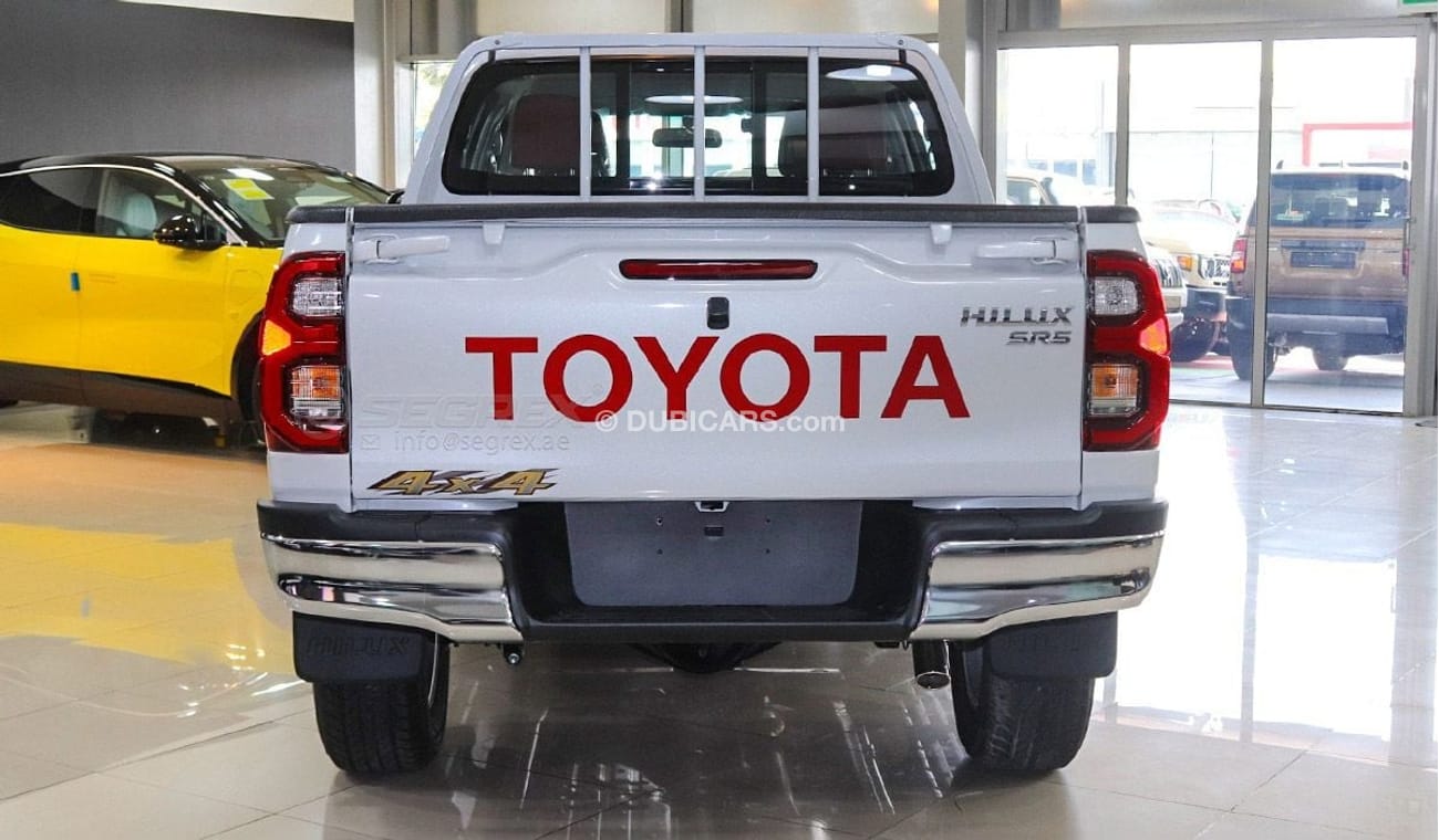 Toyota Hilux DC 2.7L 4x4 M/T FOR EXPORT AVL COLOR