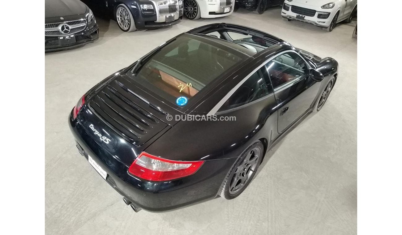 Porsche 911 TARGA 4S 2007 3.8L, WITH SPORTS CHRONO PACKAGE, CARBON INTERIOR PACKAGE AND MORE..