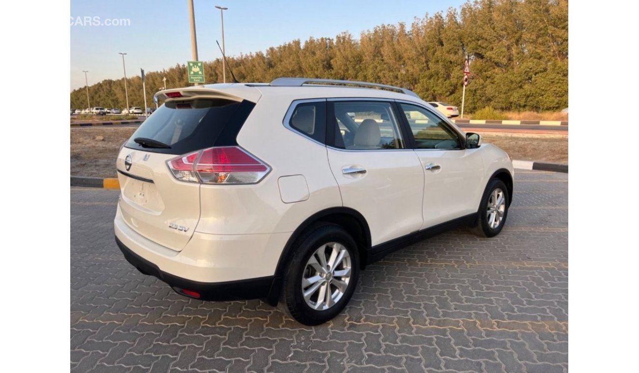 نيسان إكس تريل 2016 Nissan X- Trail SL (T32) 5dr SUV 2.5 4cyl petrol automatic front wheel drive