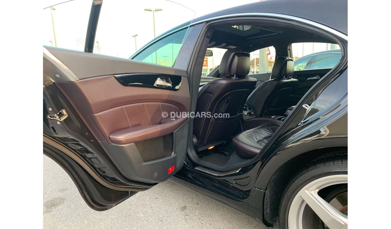 مرسيدس بنز CLS 500 Std Mercedes CLS 500_GCC_2014_Excellent Condition _Full option