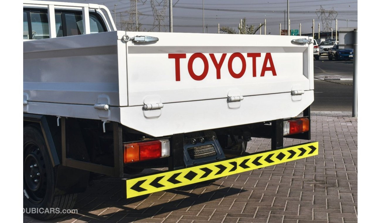 تويوتا هيلوكس 2021 Toyota Hilux 2700cc 4X2 Single cabin Petrol Manual Zero KM