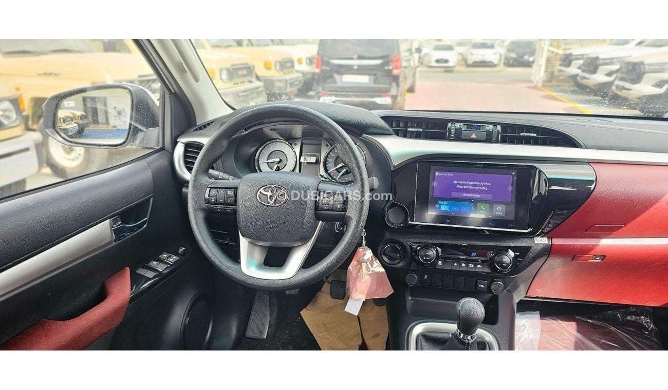 Toyota Hilux Toyota Hilux 2.7L VVT-i Petrol GLX-S 4WD |REAR CAMERA| MANUAL TRANSMISSION |KEY START | 4WD |REAR CA