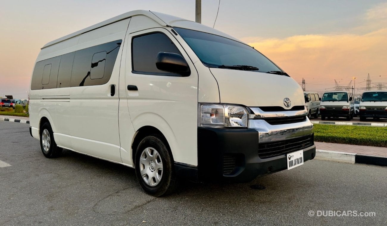 Toyota Hiace PREMIUM CONDITION | 3.0L DIESEL ENGINE | RHD | AIR CONDITIONER