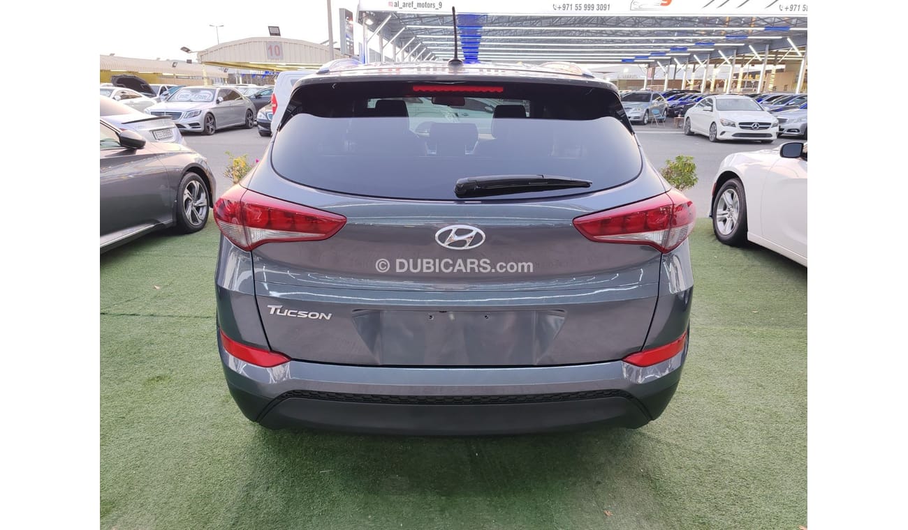 Hyundai Tucson GL Warranty one year