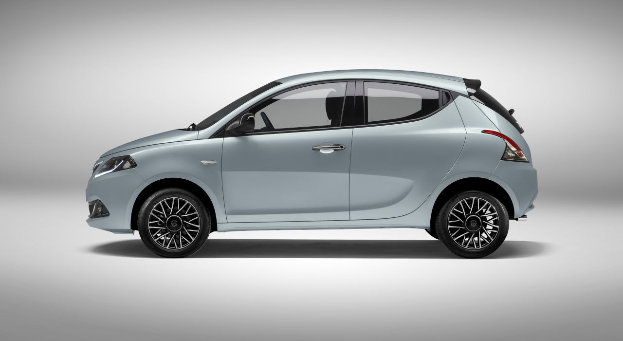 Lancia Ypsilon exterior - Side Profile