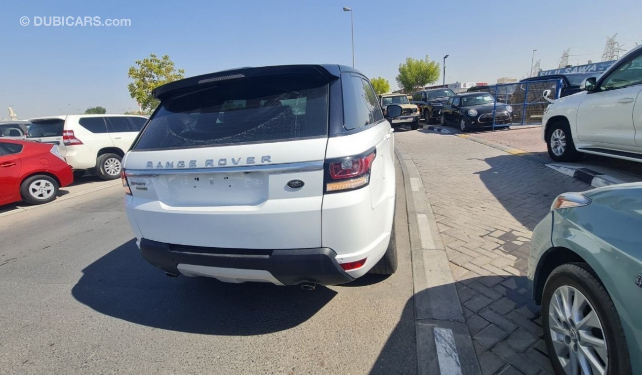 Land Rover Range Rover Sport SE English