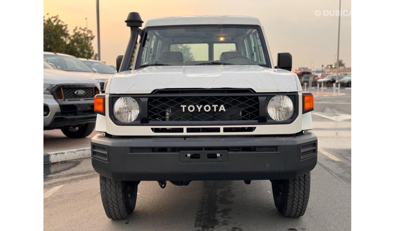 Toyota Land Cruiser Hard Top 78 HARDTOP 4.5L TURBODIESEL MANUAL TRANSMISSION