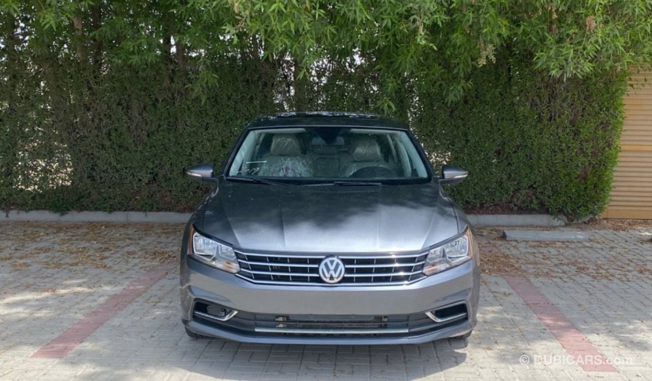 Used Volkswagen Passat SEL 2019 for sale in Sharjah - 769117