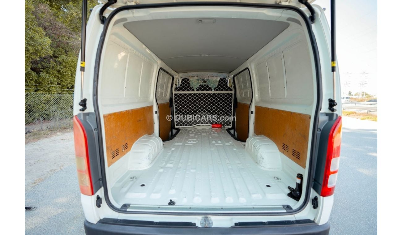 Toyota Hiace GL -Standard Roof  Panal Van 2.7L 2020 | TOYOTA HIACE | STD-ROOF DELIVERY VAN | GCC SPECS | T22618