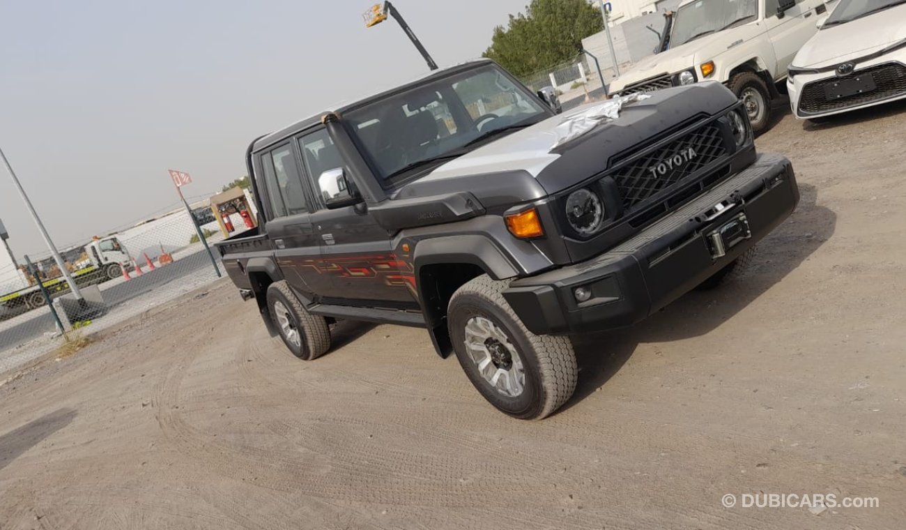 تويوتا لاند كروزر بيك آب LAND CRUISER GRJ 79 4.0 V6 AUTOMATIC FULL OPTION **التصدير فقط خارج الخليج** **EXPORT ONLY