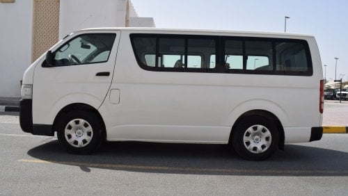 Toyota Hiace Toyota Hiace Std Roof Bus, Model:2009. Excellent condition