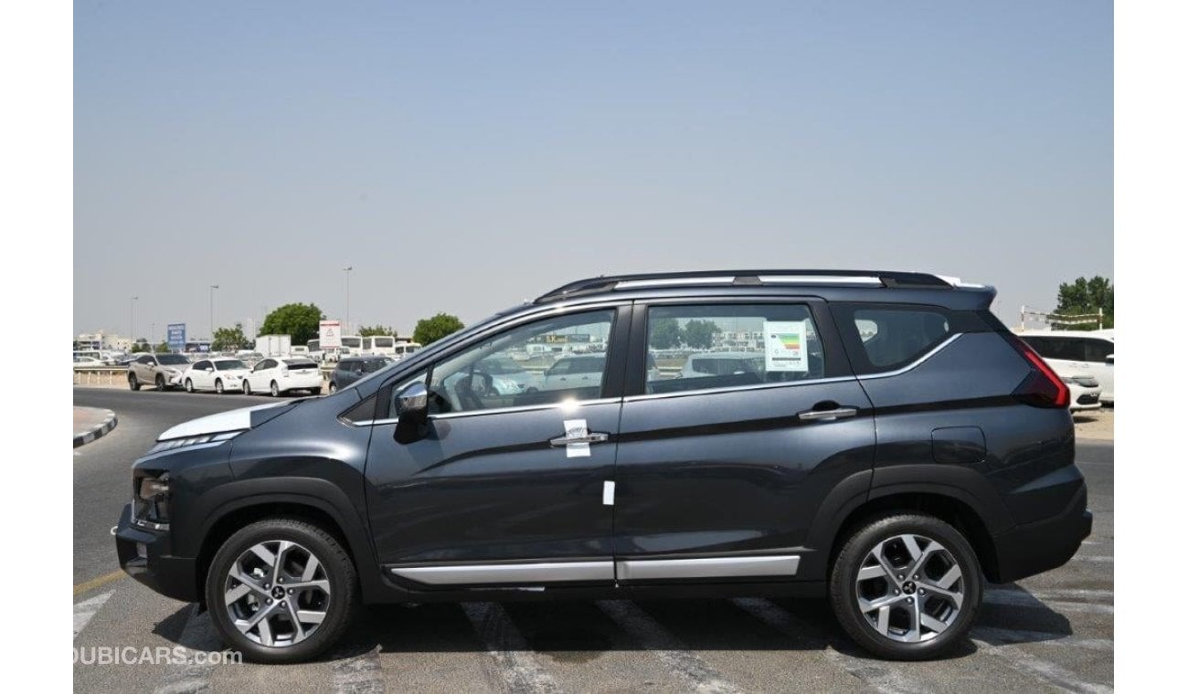 ميتسوبيشي إكسباندر 2025 MITSUBISHI XPANDER CROSS 1.5L PETROL  4X2 AT