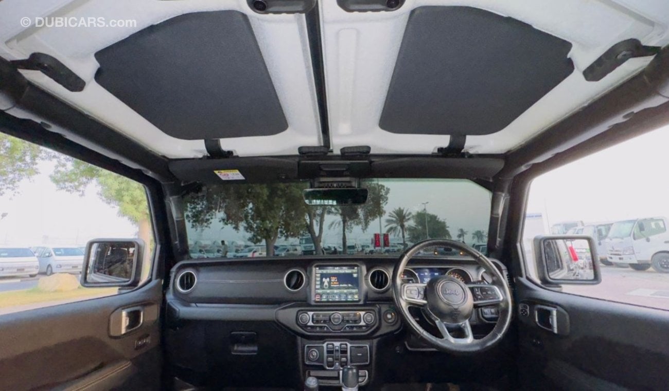 Jeep Gladiator PREMIUM CAMPING ACCESSORIES INSTALLED | ROOF MOUNTED LED LIGHTS | 3.6L PETROL | RHD | 2020 | 4 X 4 |