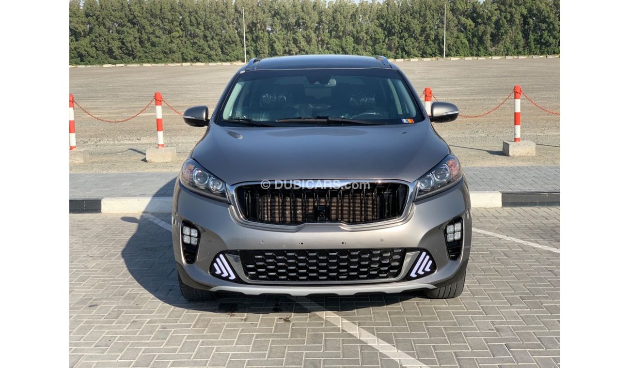 Used Kia Sorento EX Top 2019 for sale in Sharjah - 616539