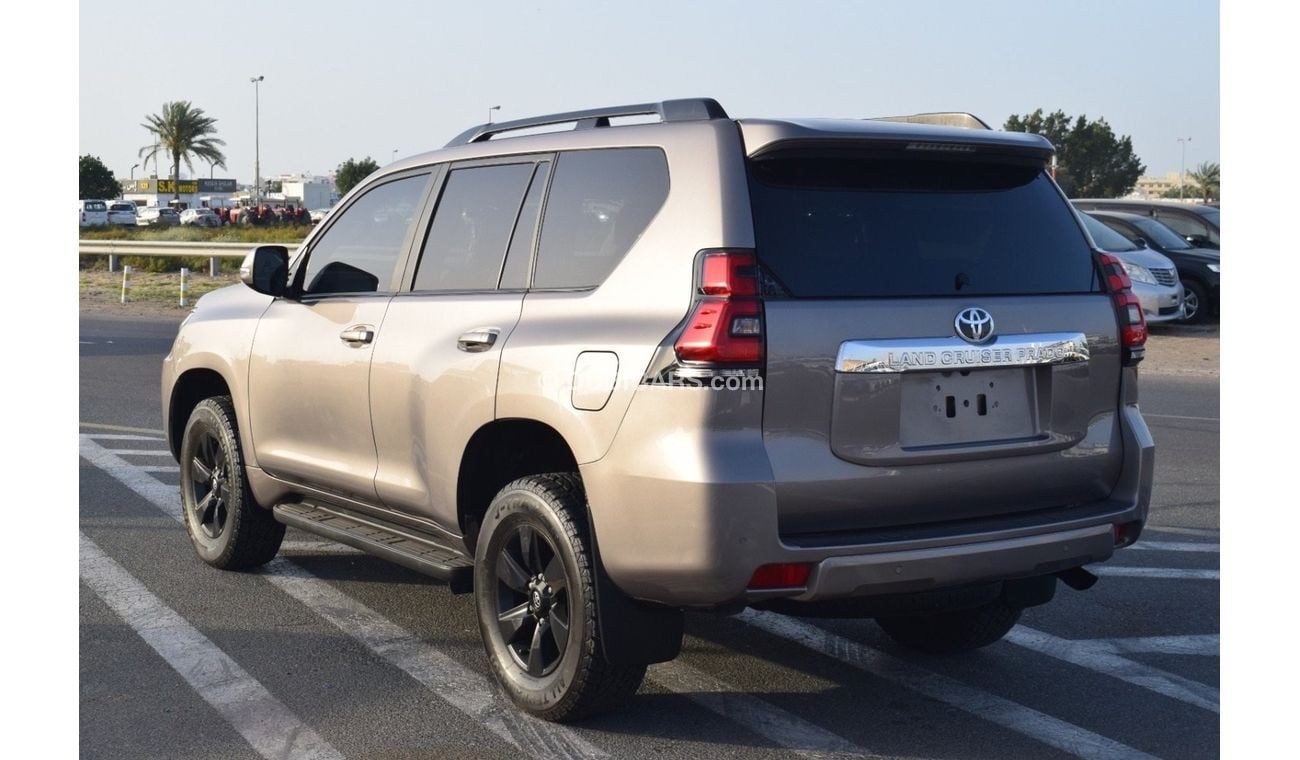 Toyota Prado Toyota Prado 2019 Diesel electric seats . Leather seats . Coolbox. In excellent condition