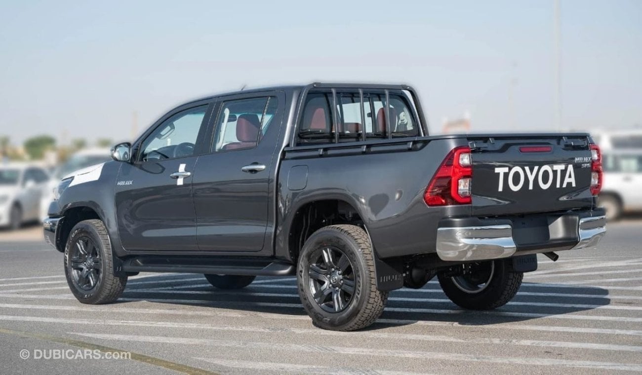 تويوتا هيلوكس HILUX SR5 2.7L V4 PETROL MANUL