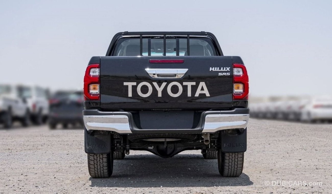 تويوتا هيلوكس Toyota Hilux 2.4L Diesel AT 4x4 Full Option 2024