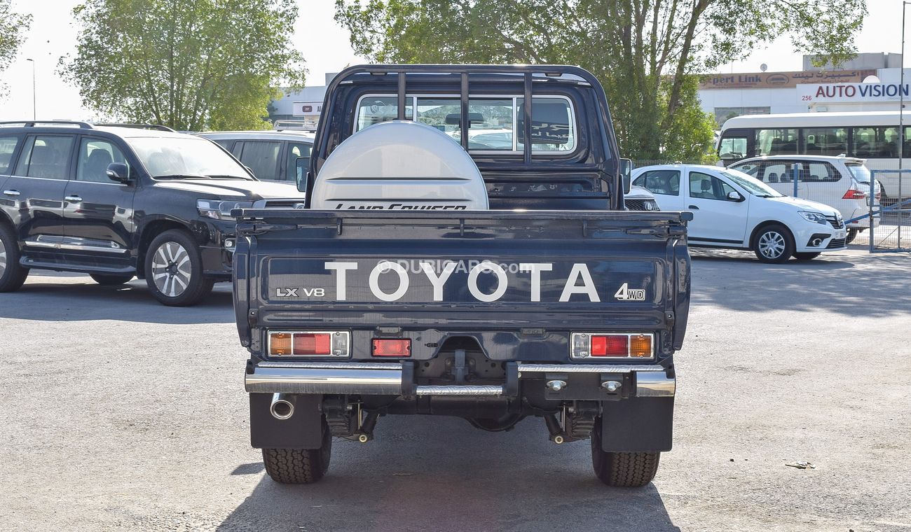 Toyota Land Cruiser Pick Up LX V8 4.5L