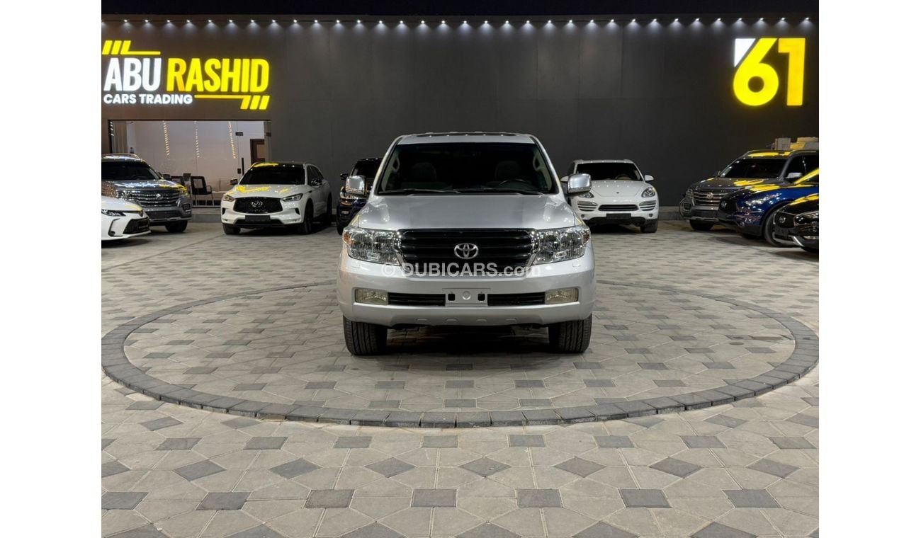 Toyota Land Cruiser GXR V8