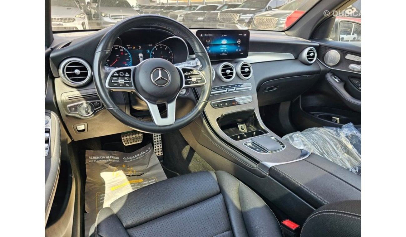 مرسيدس بنز GLC 300 بريميوم