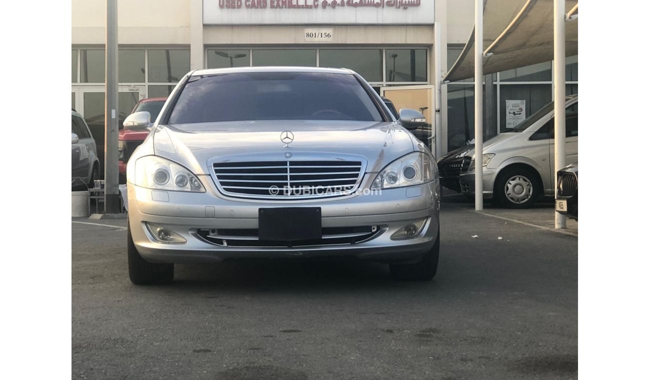 Mercedes-Benz S 500 Mercedes Benz S500 model 2009 GCC car prefect condition full service