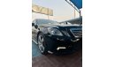 مرسيدس بنز E 350 السيارة بحالة ممتازة مرسيدس بنز 2011 E350 من الداخل جلد أسود دفع ثنائي