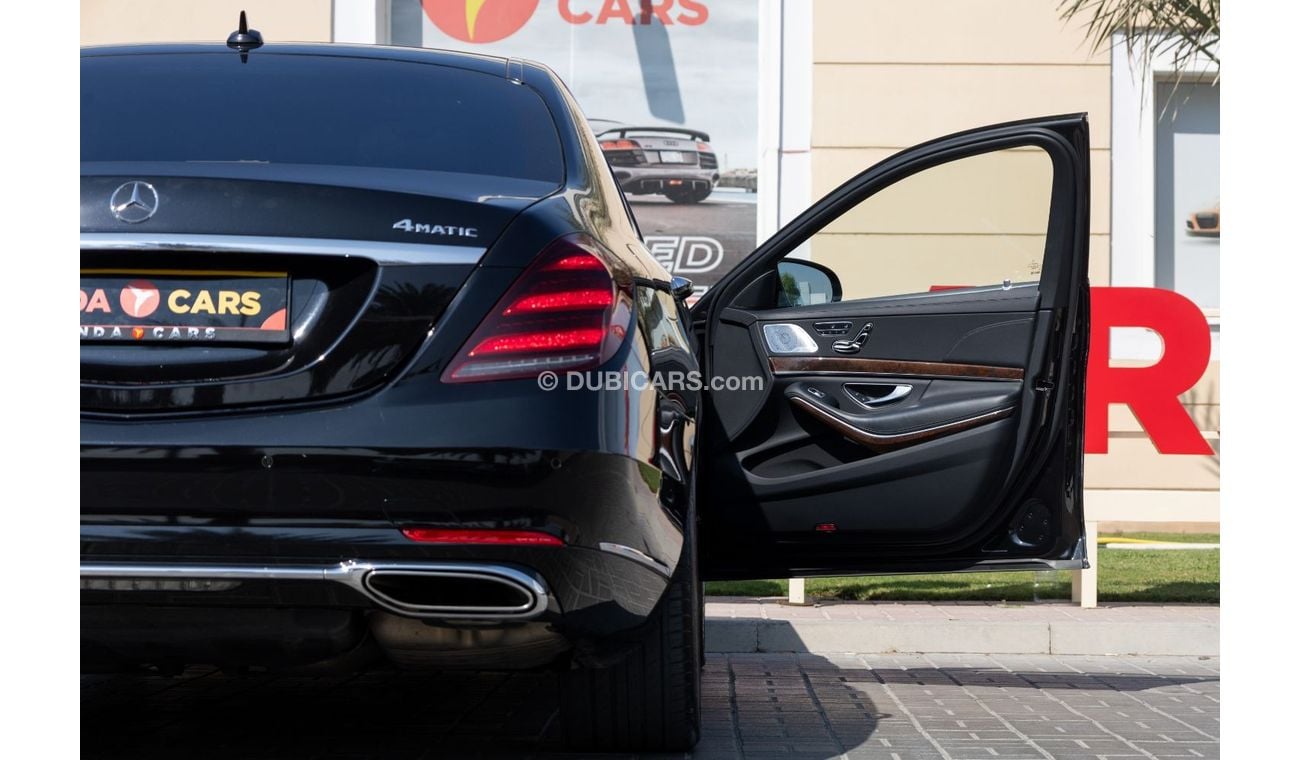 مرسيدس بنز S 560 Std 4.0L (463 HP) Mercedes-Benz S560 2019 Japanese Spec under Warranty with Flexible Down-Payment.