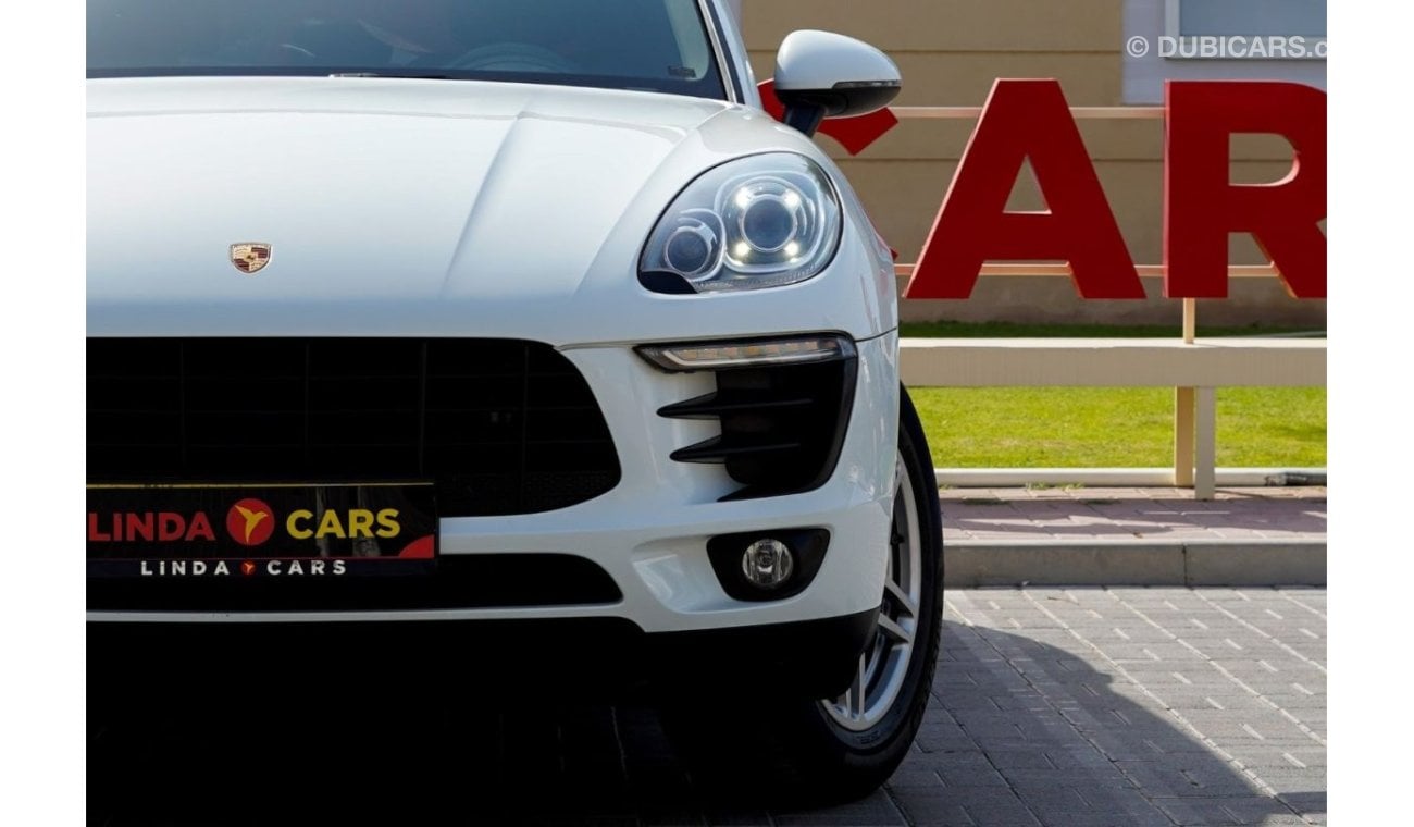 Porsche Macan Std Porsche Macan 2018 GCC under Warranty and Service Contact with Flexible Down-Payment