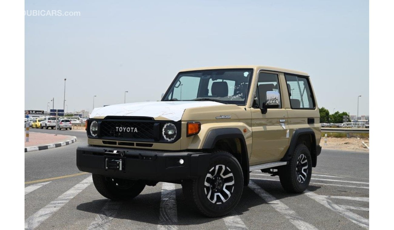 تويوتا لاند كروزر هارد توب 71 SDLX 2.8L Diesel Automatic With Winch & Differential Lock