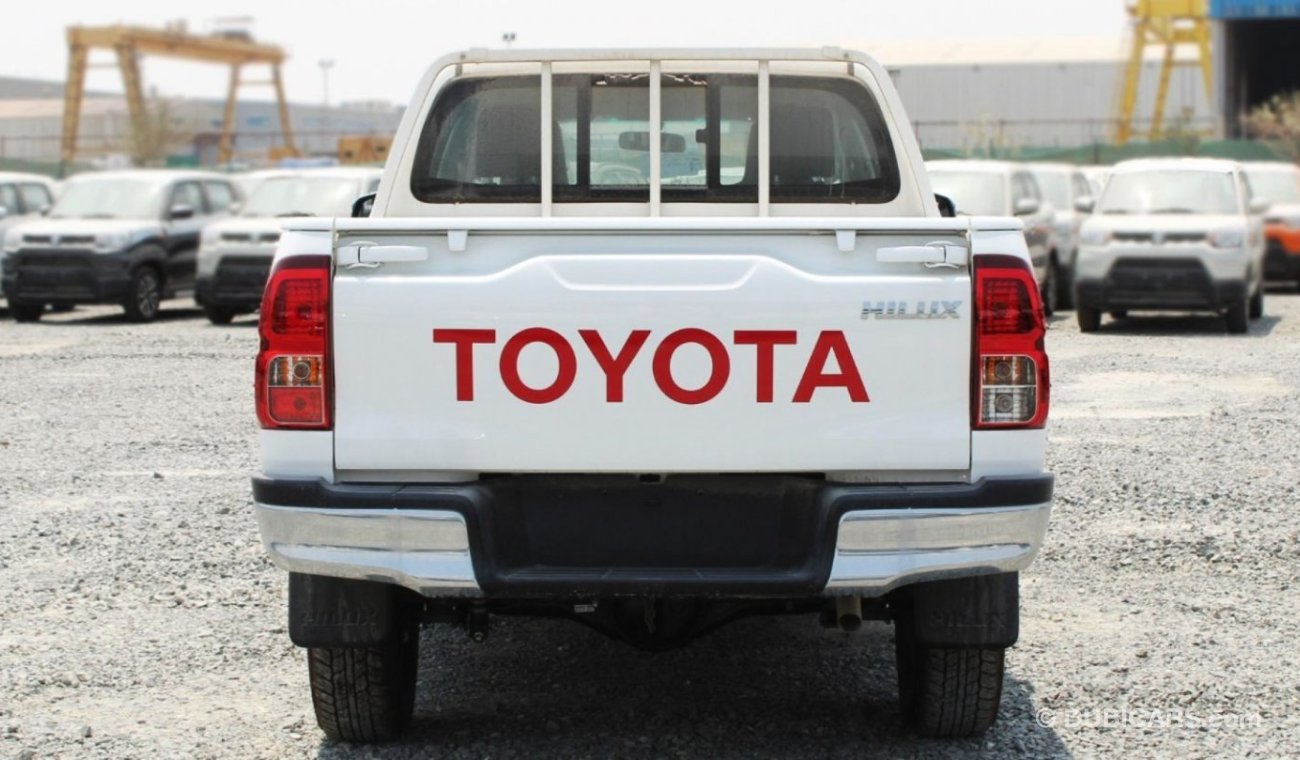 تويوتا هيلوكس TOYOTA HILUX 2.7L PETROL COUNTRY D/C 5-MT 4X4 PWR WIN